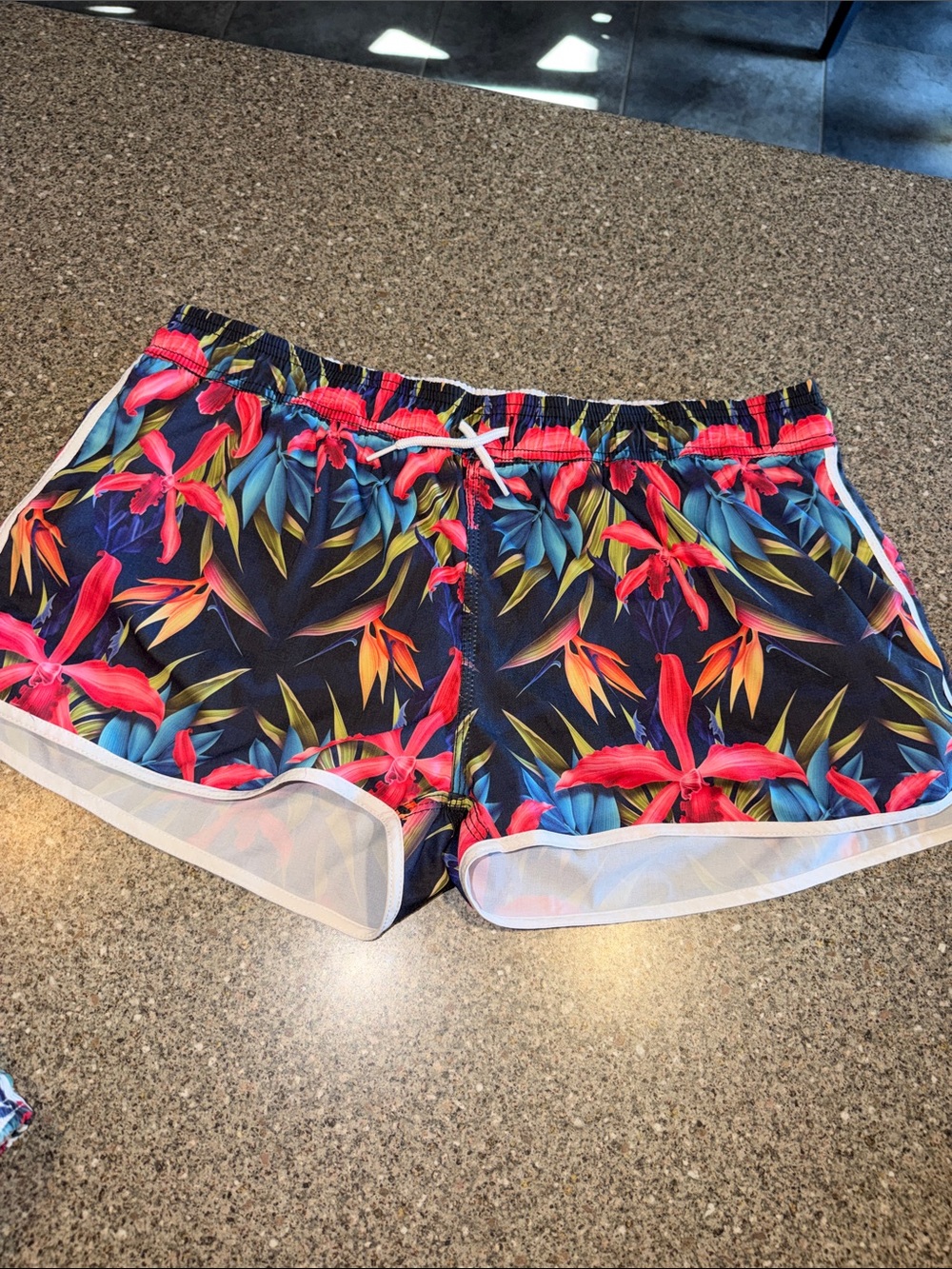 Maamgic Tropical Print Athletic Shorts